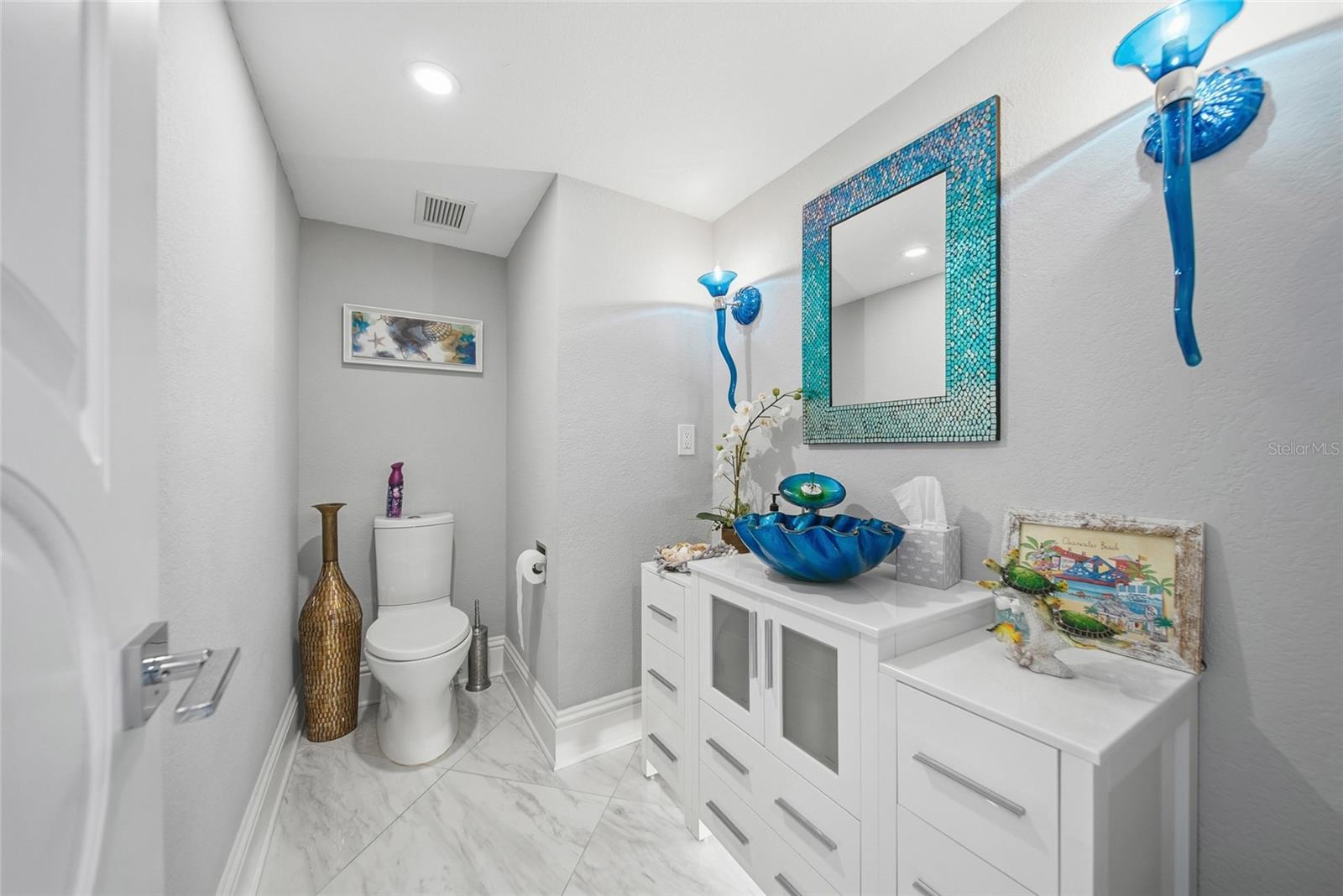 Image 59 of 65 For 1390 Gulf Boulevard Ph 2