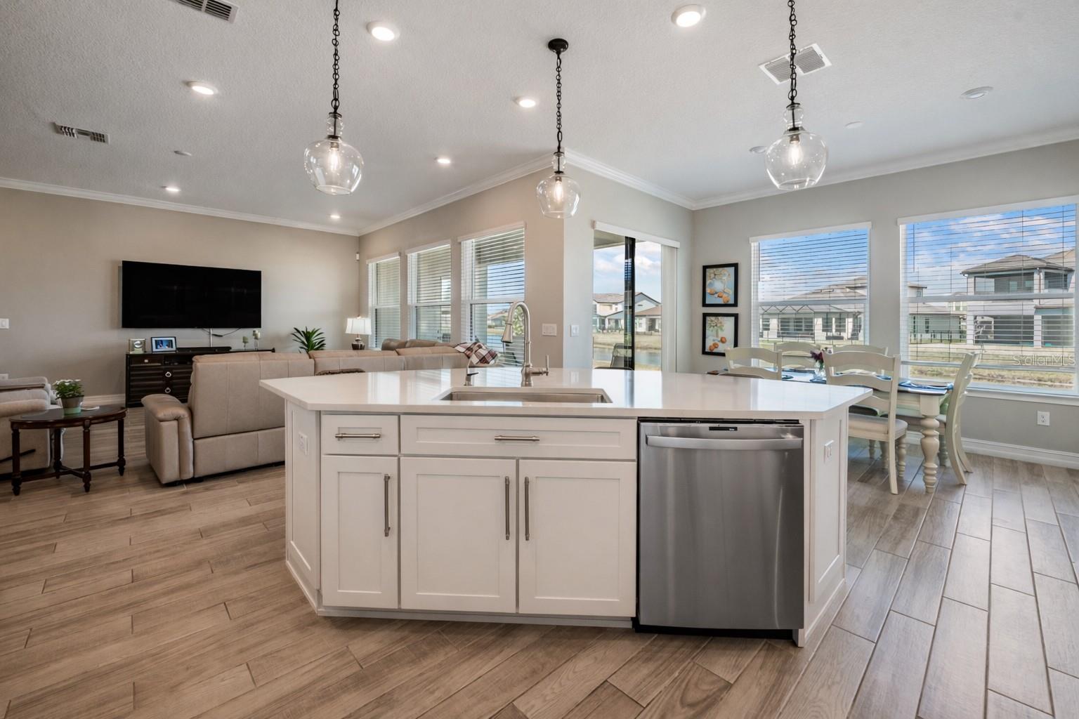 Image 14 of 55 For 19920 Cypress Bridge Drive