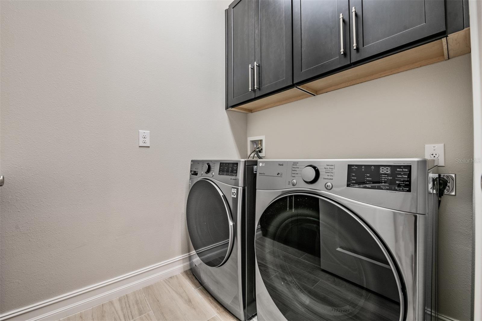 Image 39 of 55 For 19920 Cypress Bridge Drive