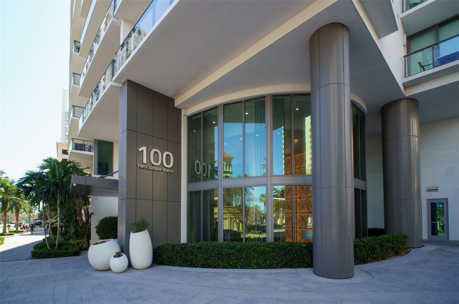 Listing photo id 50 for 100 1st Avenue N 3404