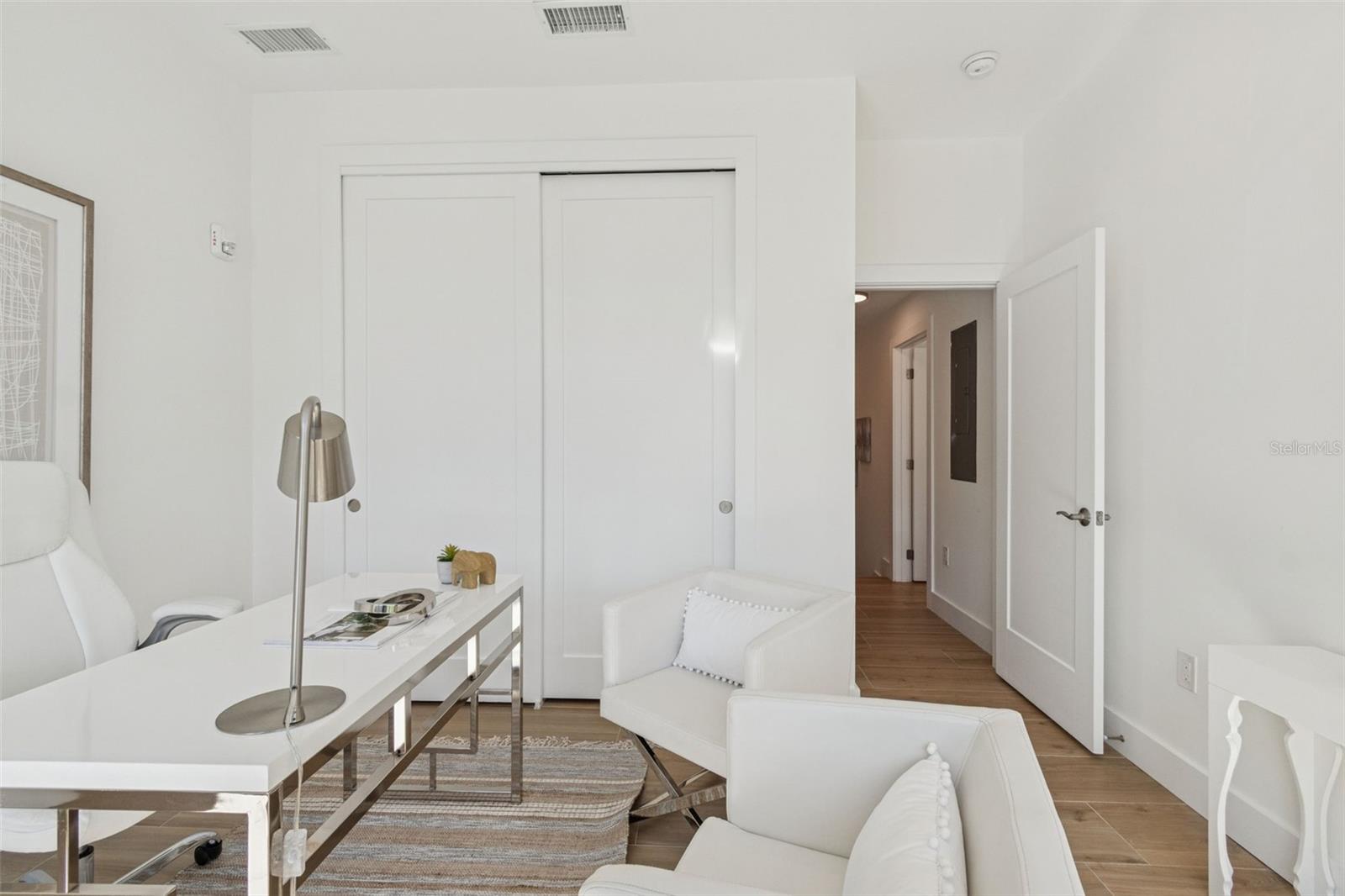 Image 13 of 87 For 1343 4th Street 101