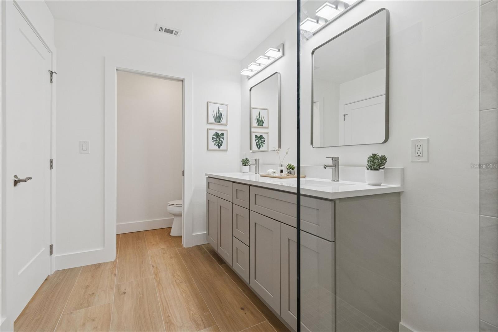 Image 24 of 87 For 1343 4th Street 101