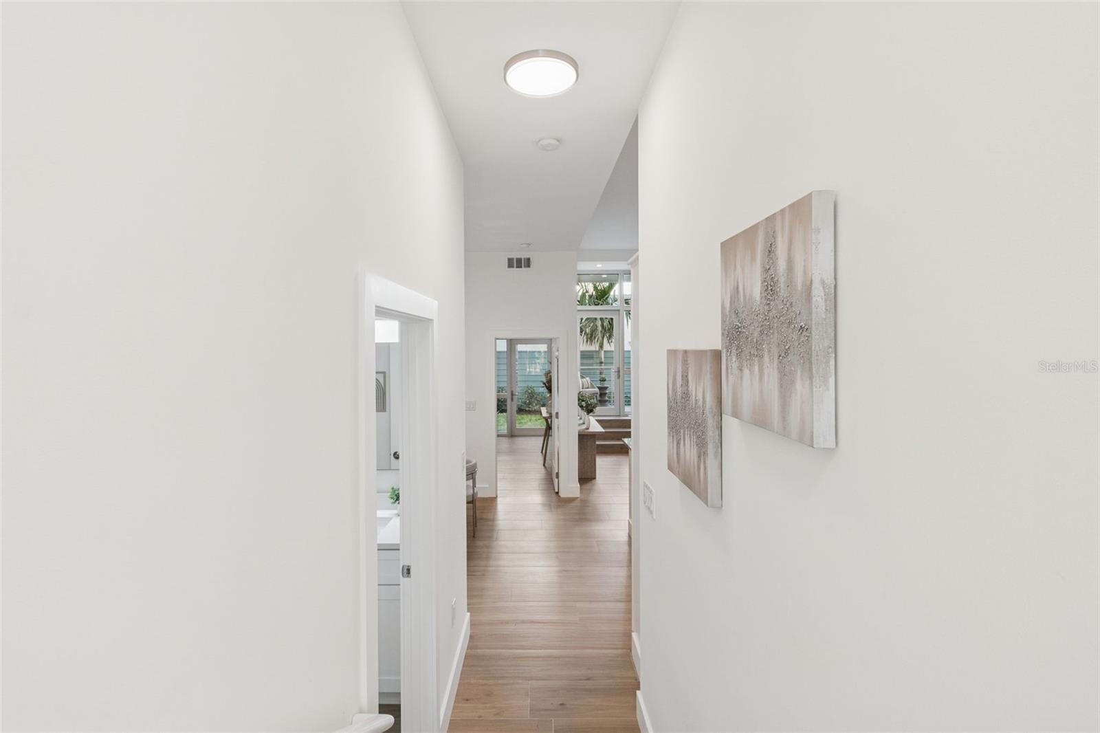 Image 28 of 87 For 1343 4th Street 101