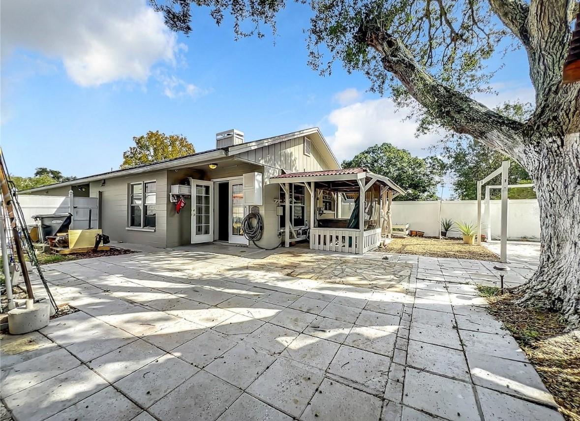 Image 10 of 15 For 1339 Bramblewood Drive