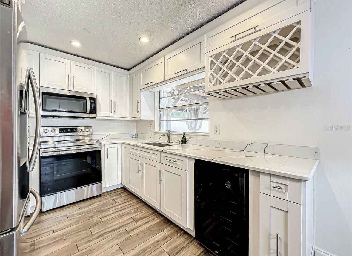 Image 14 of 15 For 1339 Bramblewood Drive