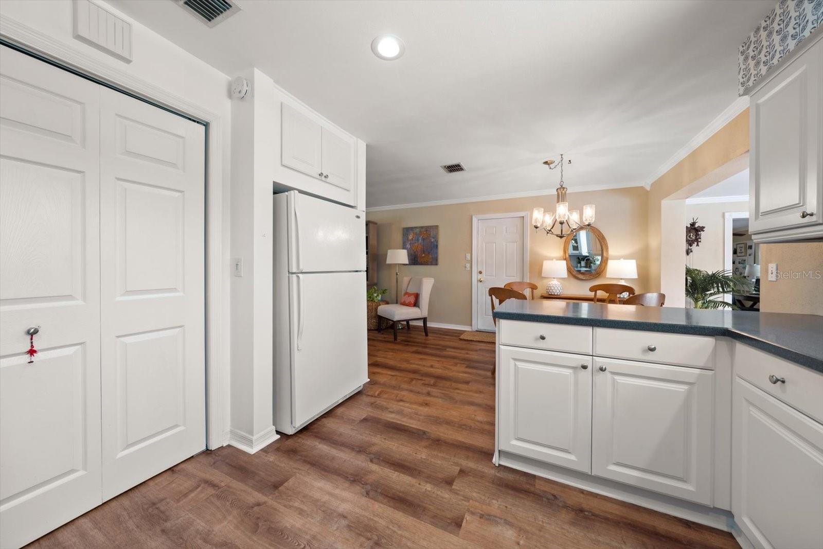 Image 16 of 46 For 2233 Sunset Circle