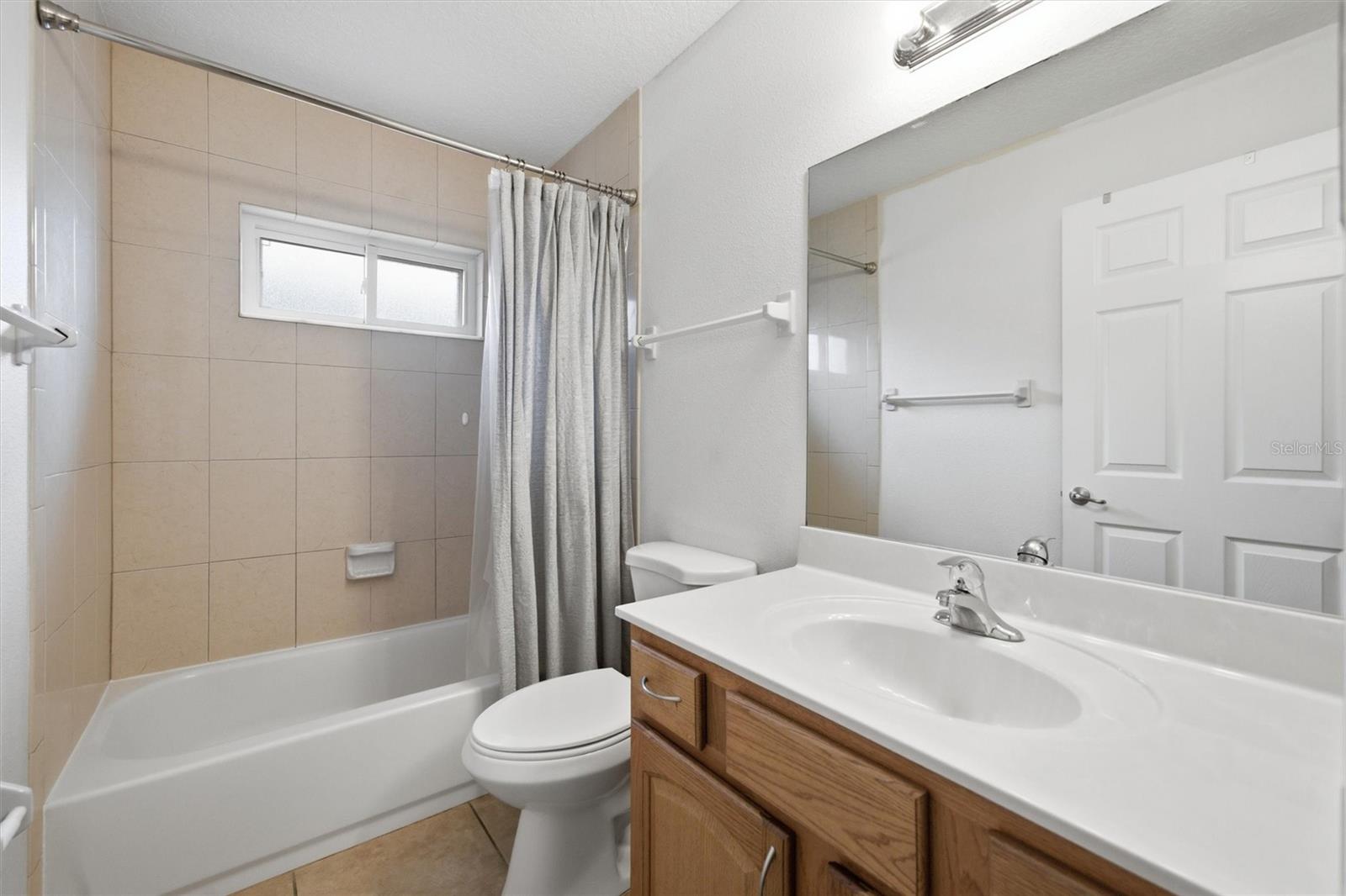 Image 22 of 37 For 37142 Highland Bluff Circle