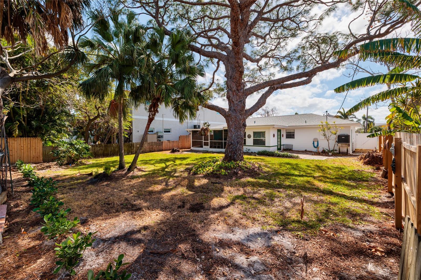 Image 21 of 24 For 349 89th Avenue Ne