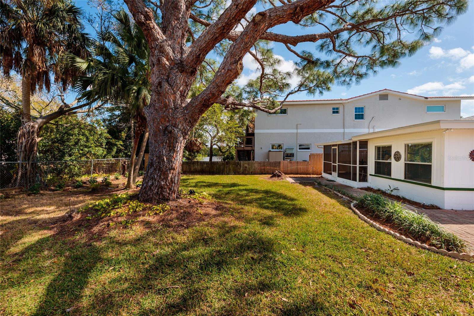 Image 22 of 24 For 349 89th Avenue Ne