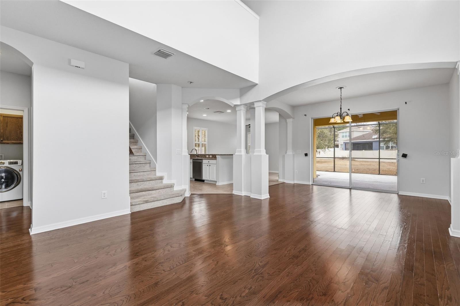 Image 2 of 32 For 17423 New Cross Circle