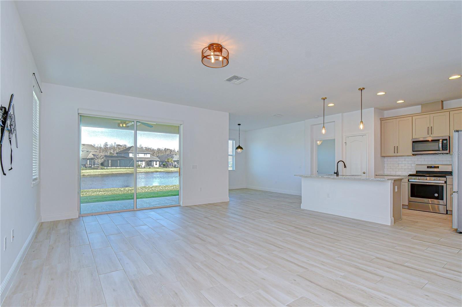 Image 8 of 40 For 2828 Posada Lane