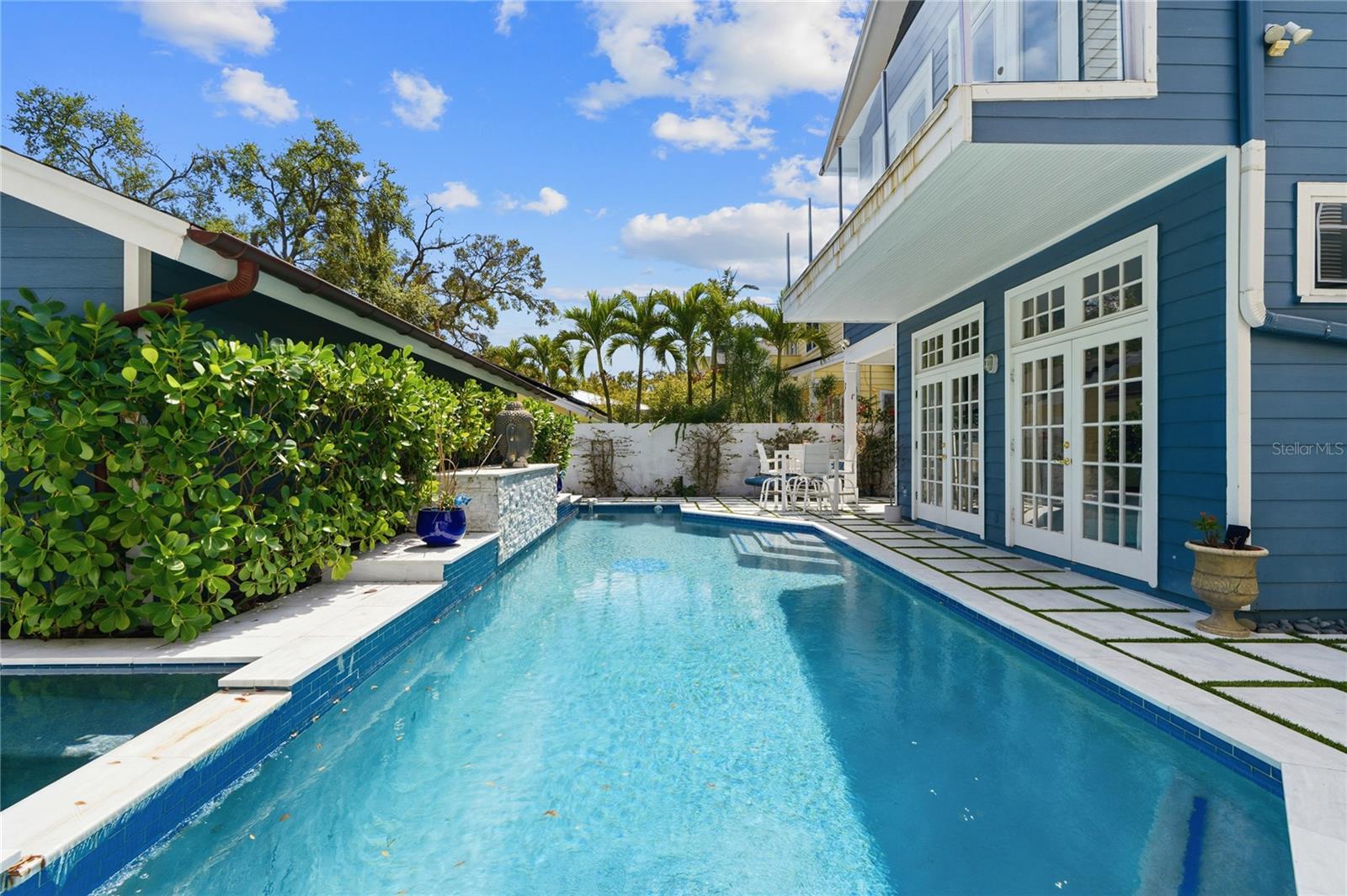 Image 16 of 45 For 824 Rome Avenue