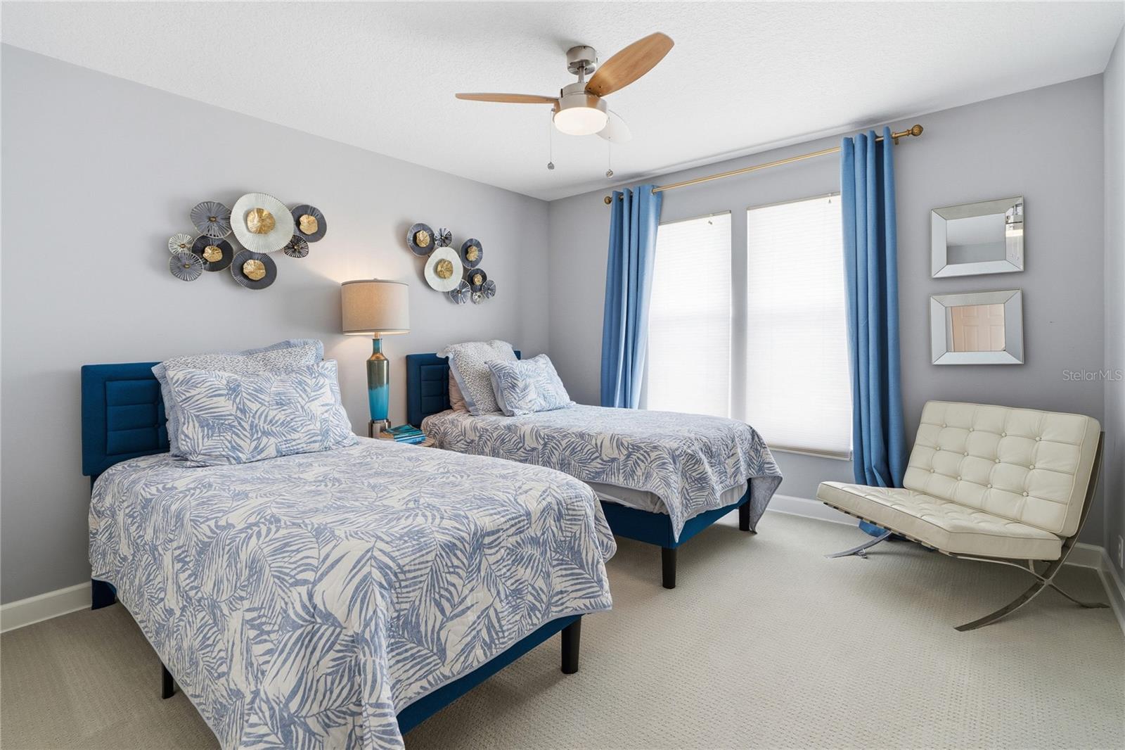 Image 37 of 45 For 824 Rome Avenue