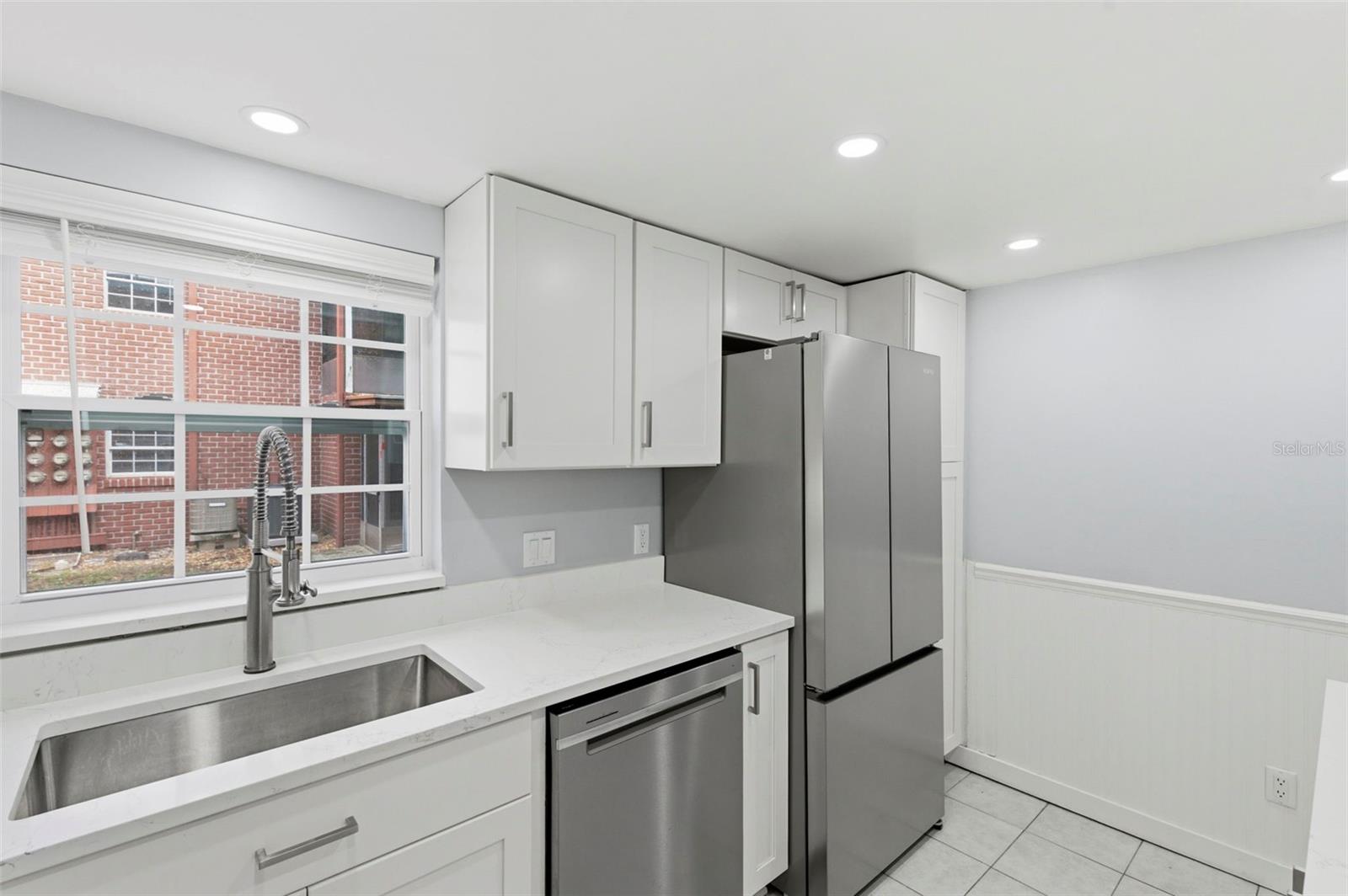 Image 10 of 31 For 1125 83rd Avenue N A