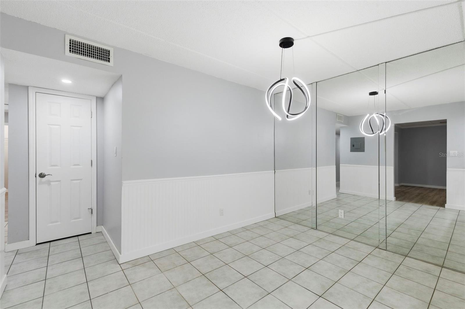 Image 7 of 31 For 1125 83rd Avenue N A