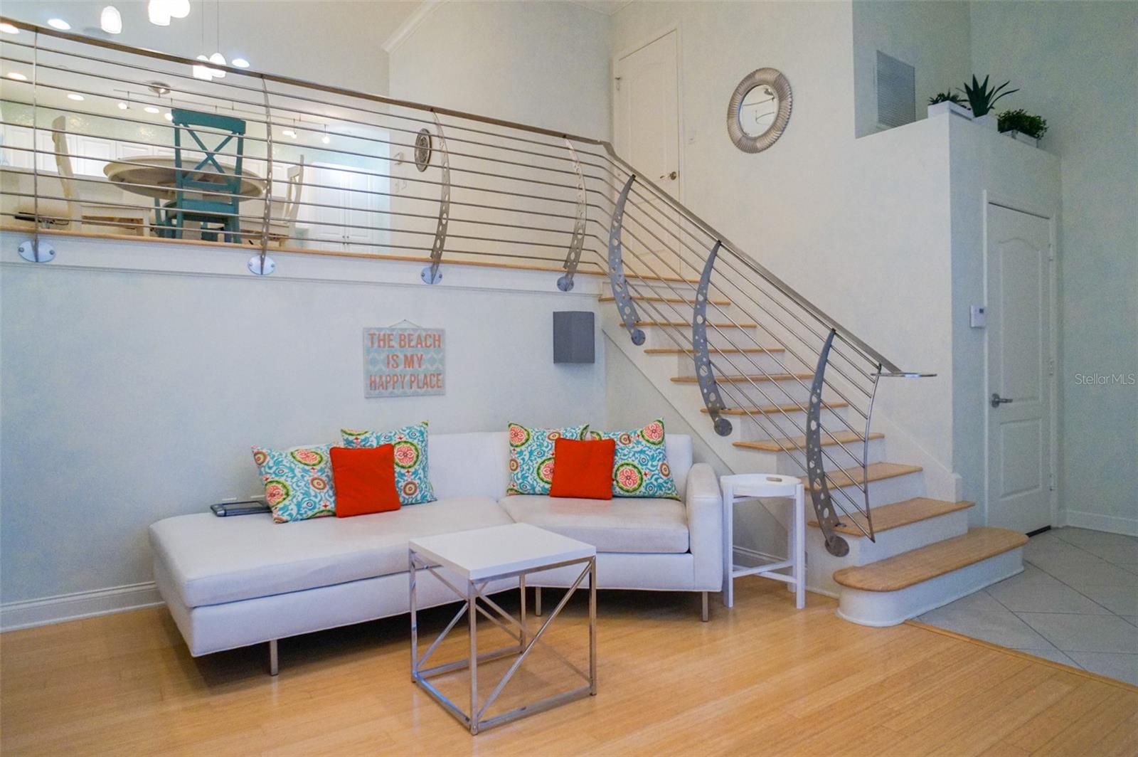 Image 40 of 50 For 505 Mandalay Ave 62