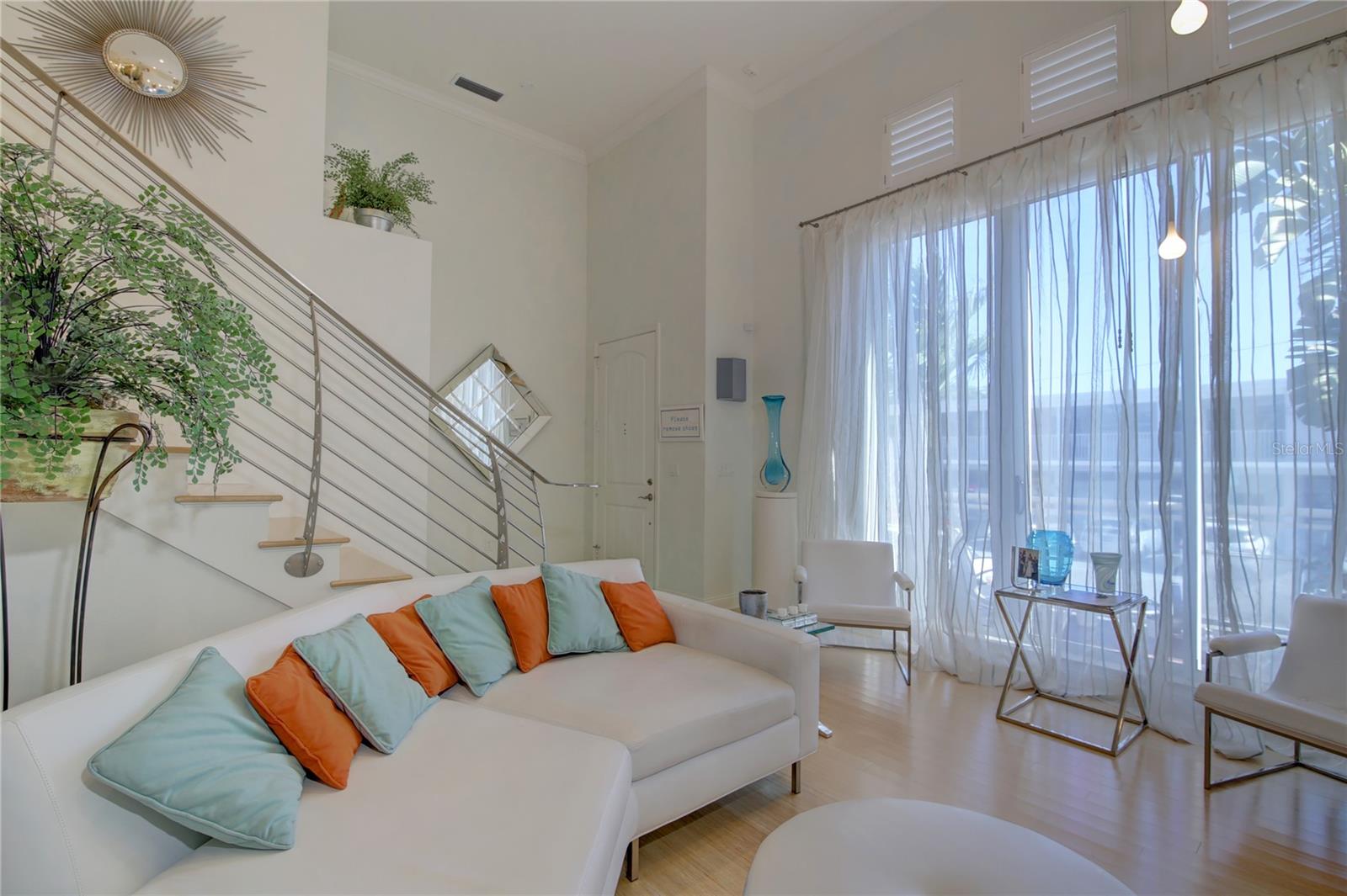 Image 7 of 50 For 505 Mandalay Ave 62