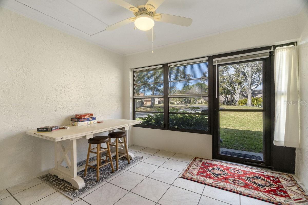 Image 26 of 60 For 2573 Oakleaf Lane 39a