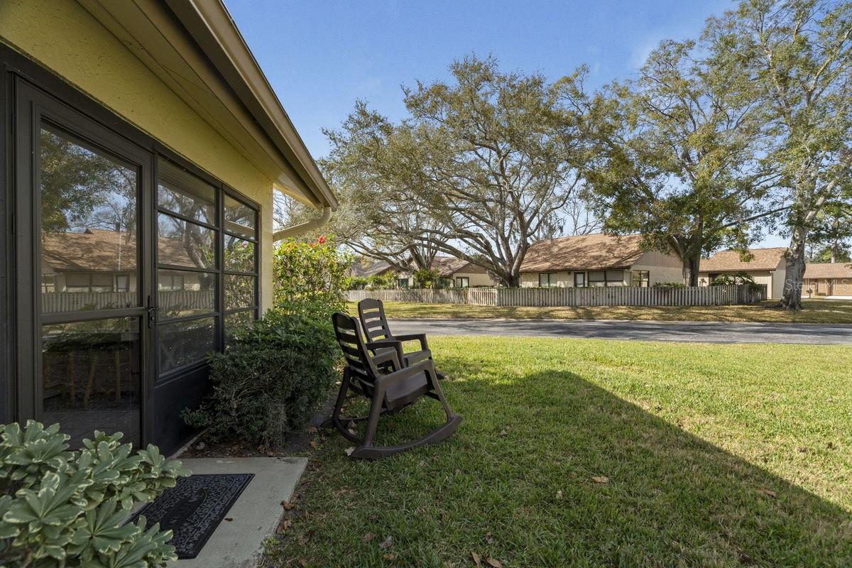 Image 32 of 60 For 2573 Oakleaf Lane 39a