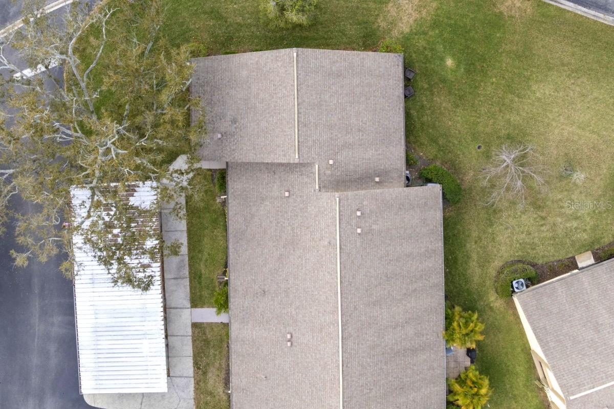 Image 35 of 60 For 2573 Oakleaf Lane 39a