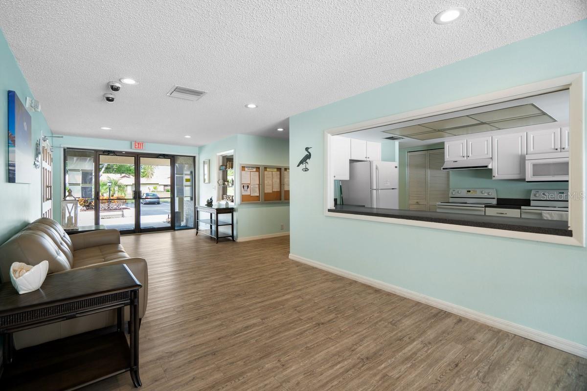 Image 44 of 60 For 2573 Oakleaf Lane 39a