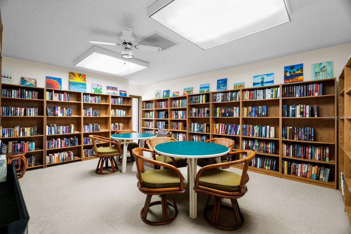 Image 47 of 60 For 2573 Oakleaf Lane 39a