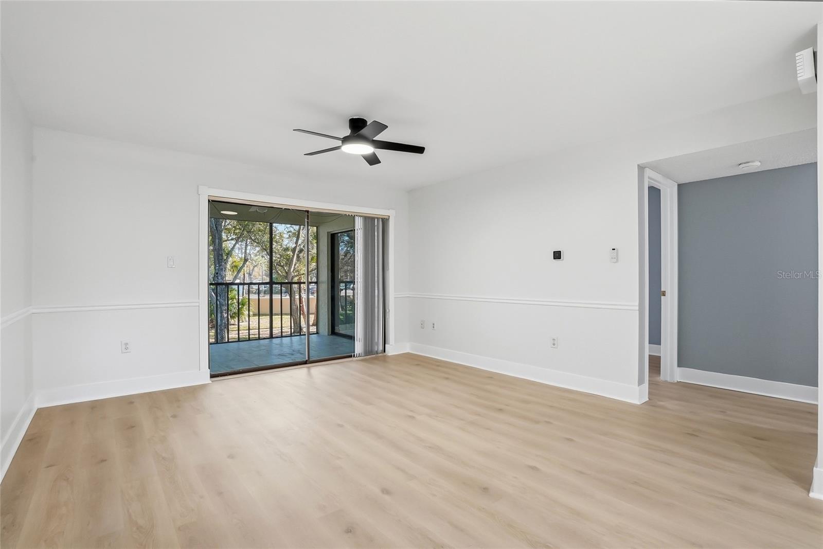 Image 14 of 42 For 2682 Sabal Springs Circle 204