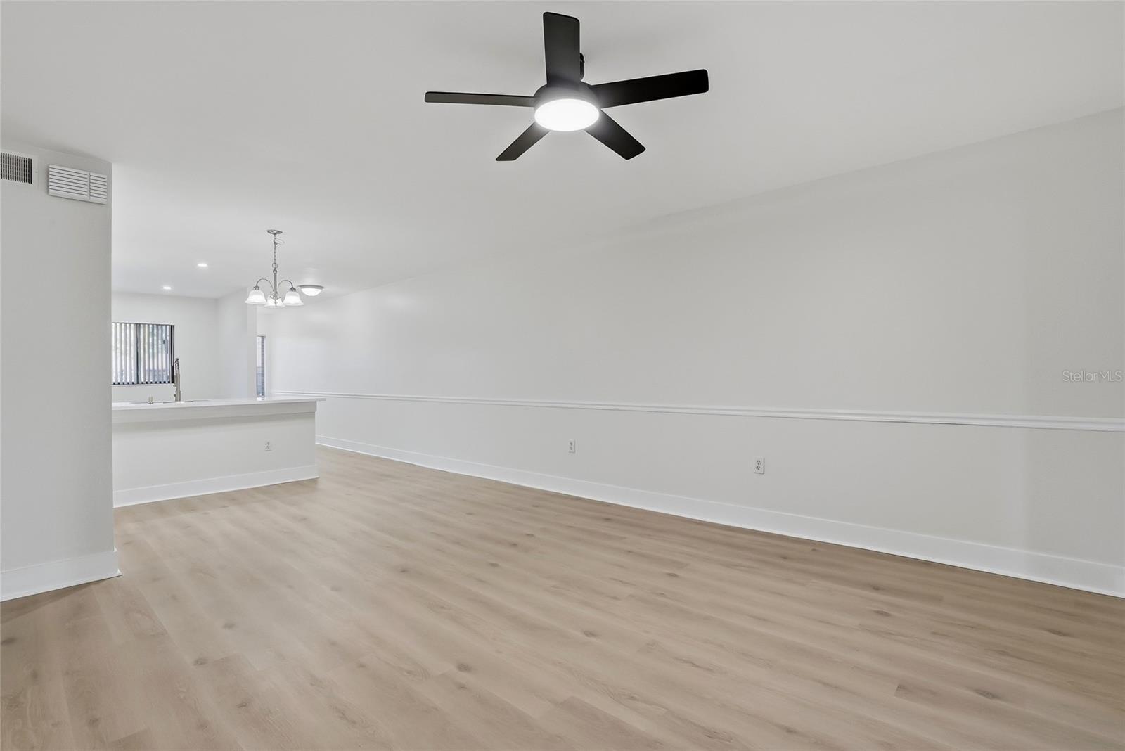 Image 15 of 42 For 2682 Sabal Springs Circle 204