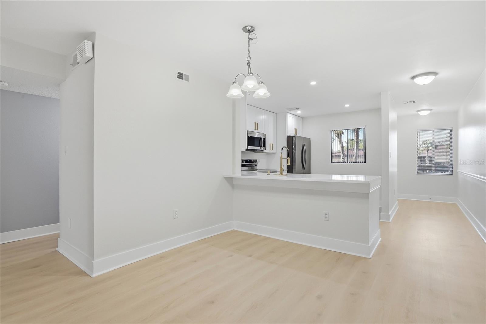 Image 17 of 42 For 2682 Sabal Springs Circle 204