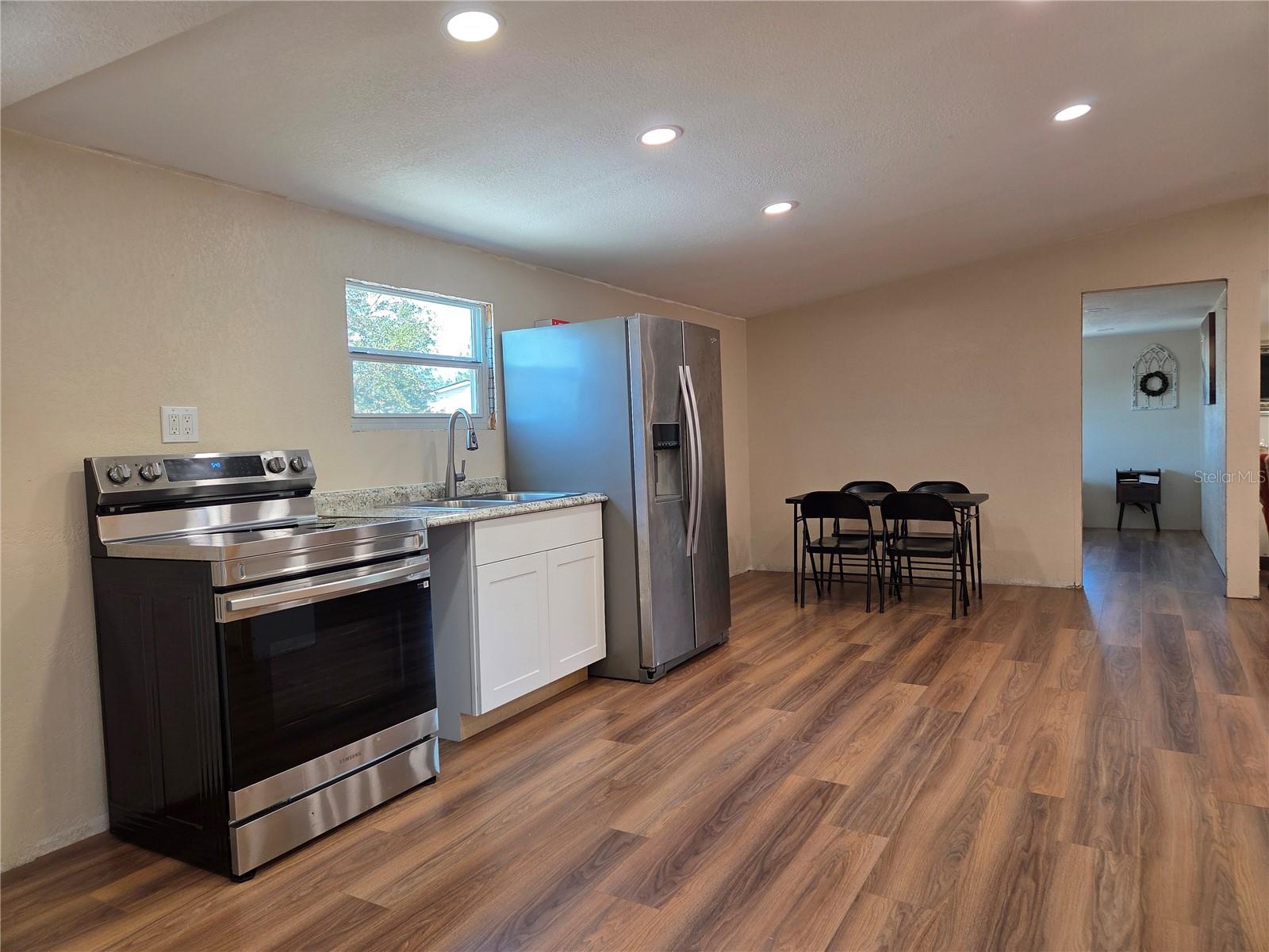 Image 10 of 23 For 1040 Frostproof Road