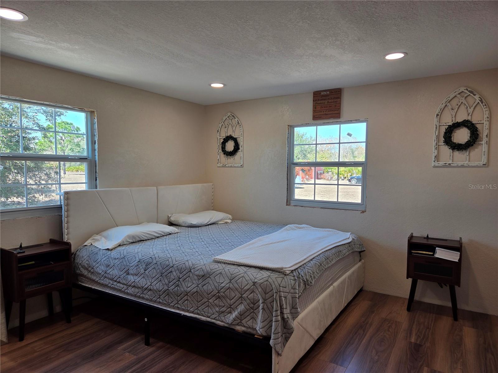 Image 11 of 23 For 1040 Frostproof Road