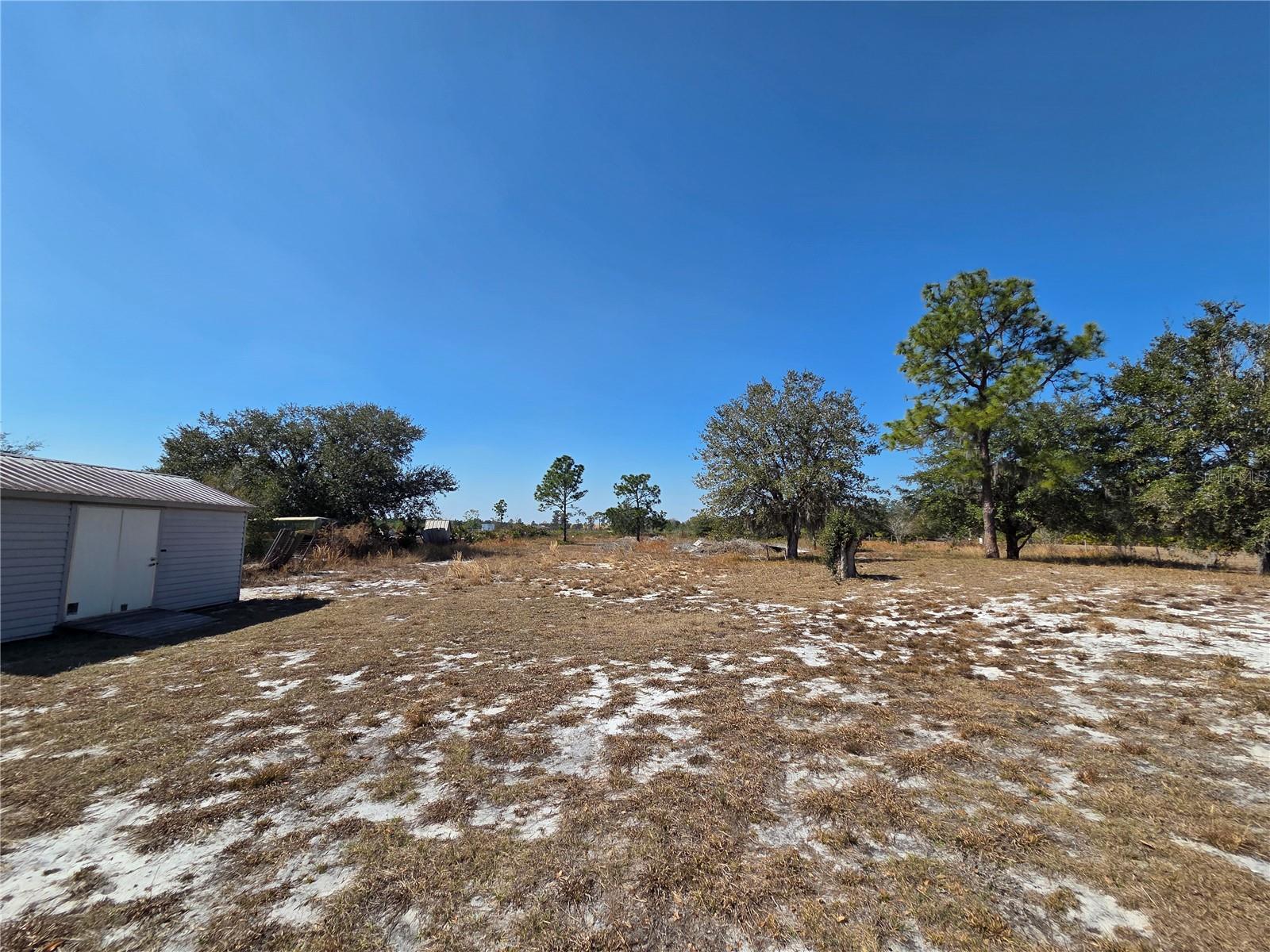 Image 18 of 23 For 1040 Frostproof Road