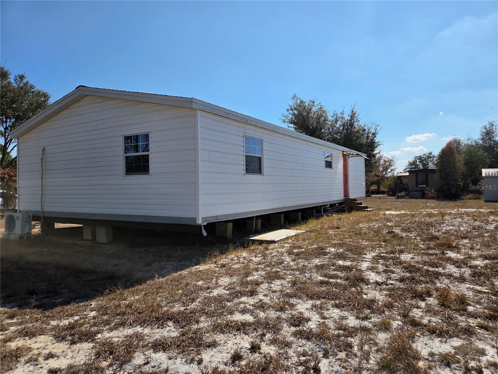 Image 22 of 23 For 1040 Frostproof Road