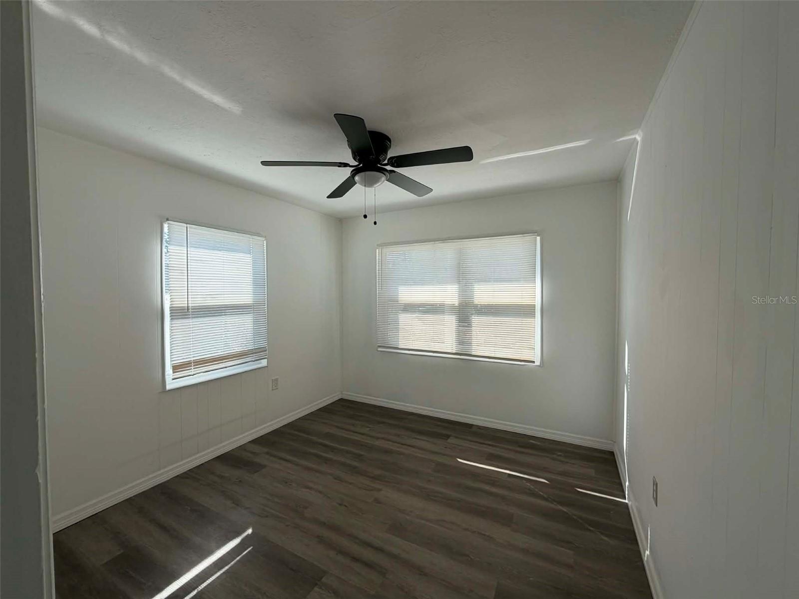 Image 14 of 22 For 4711 10th Avenue S