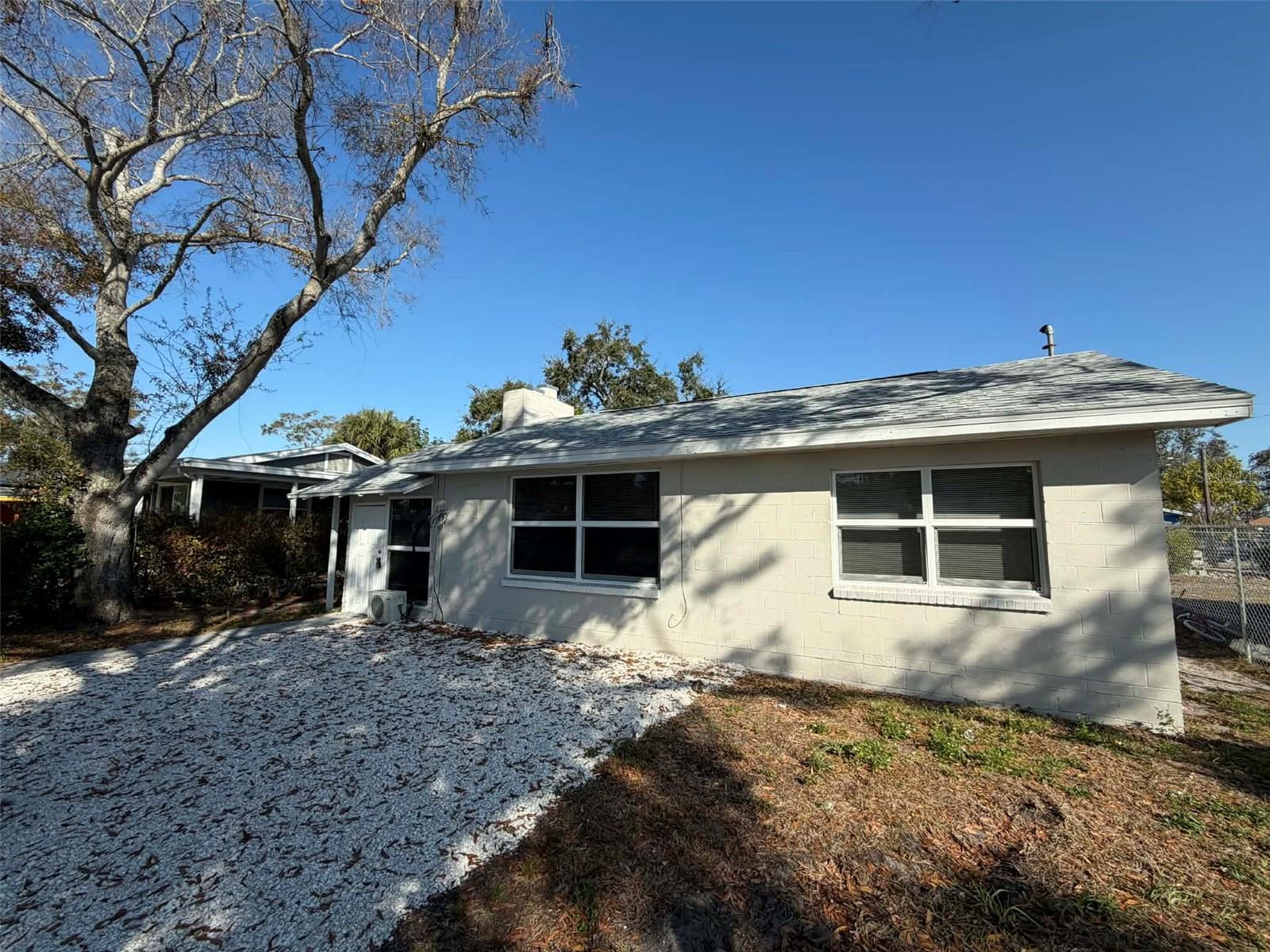 Image 2 of 22 For 4711 10th Avenue S