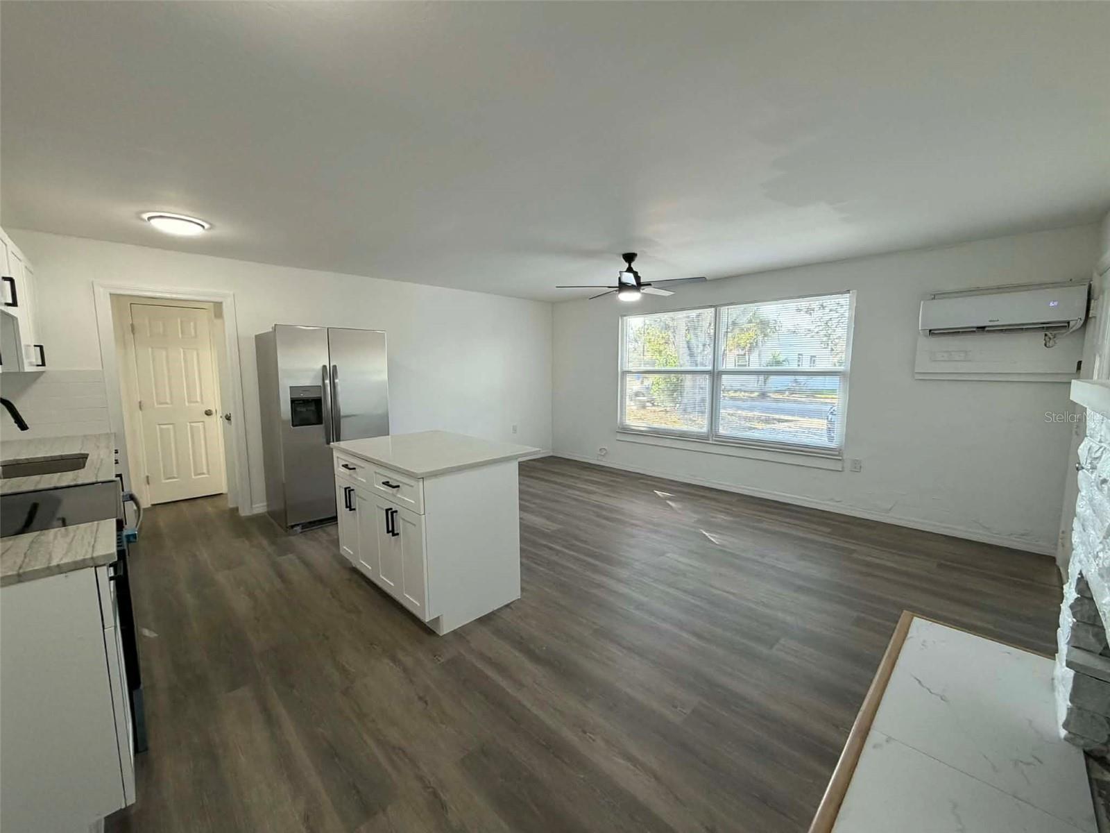 Image 8 of 22 For 4711 10th Avenue S