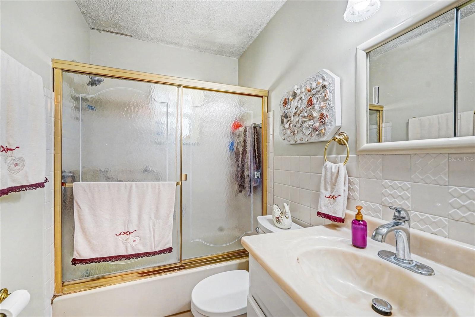 Image 16 of 29 For 11116 Marquette Street