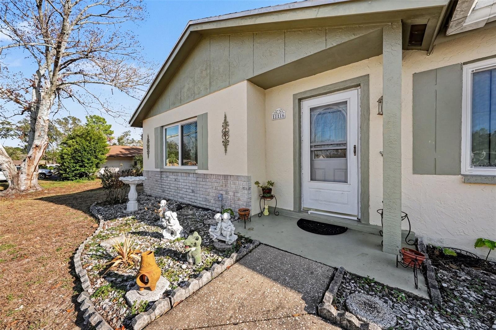 Image 4 of 29 For 11116 Marquette Street