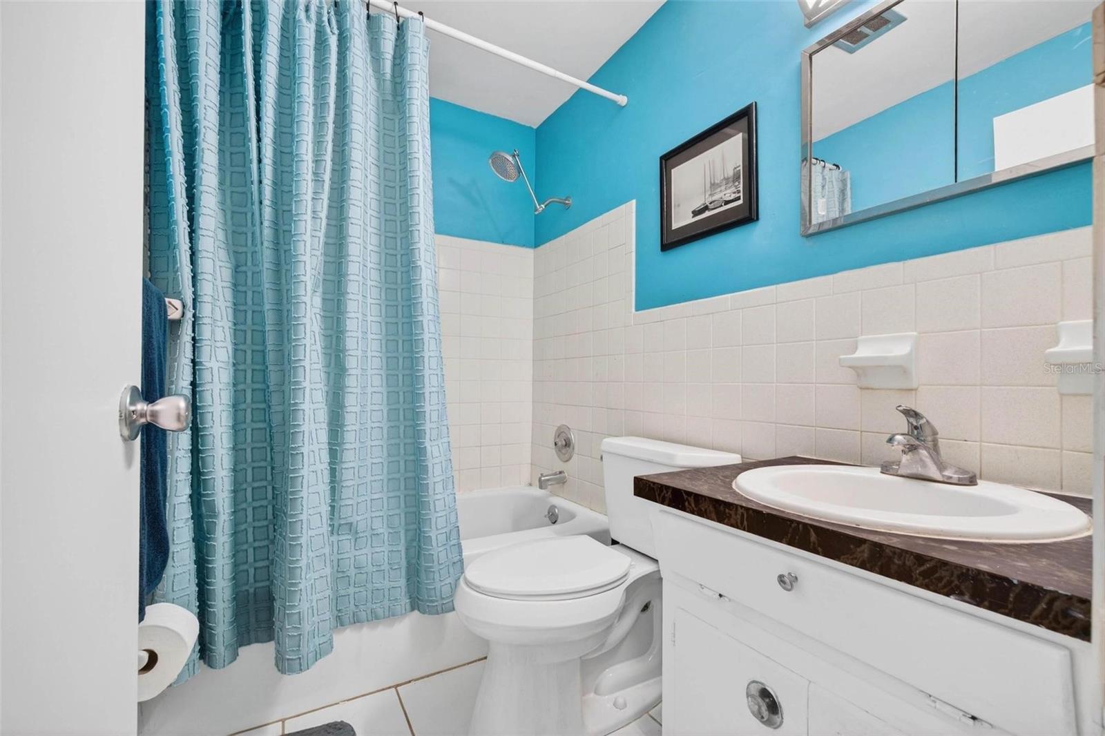 Image 15 of 40 For 2021 Australia Way W 39