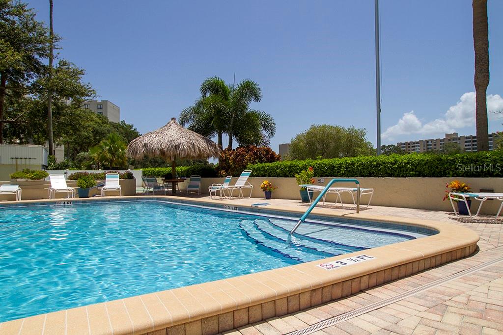 Image 39 of 46 For 2618 Cove Cay Drive 204