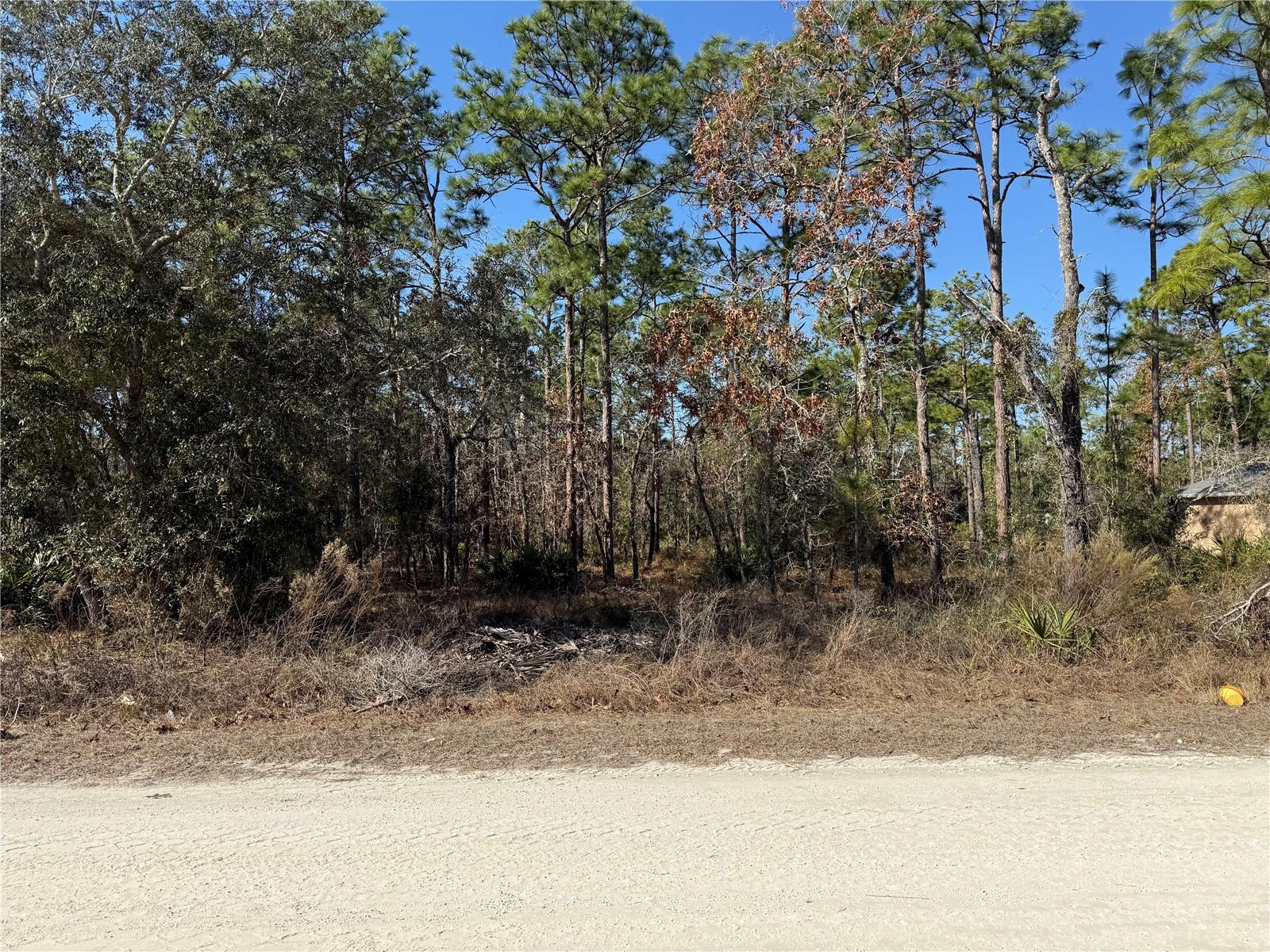 Image 3 of 4 For 0 Macassar Road