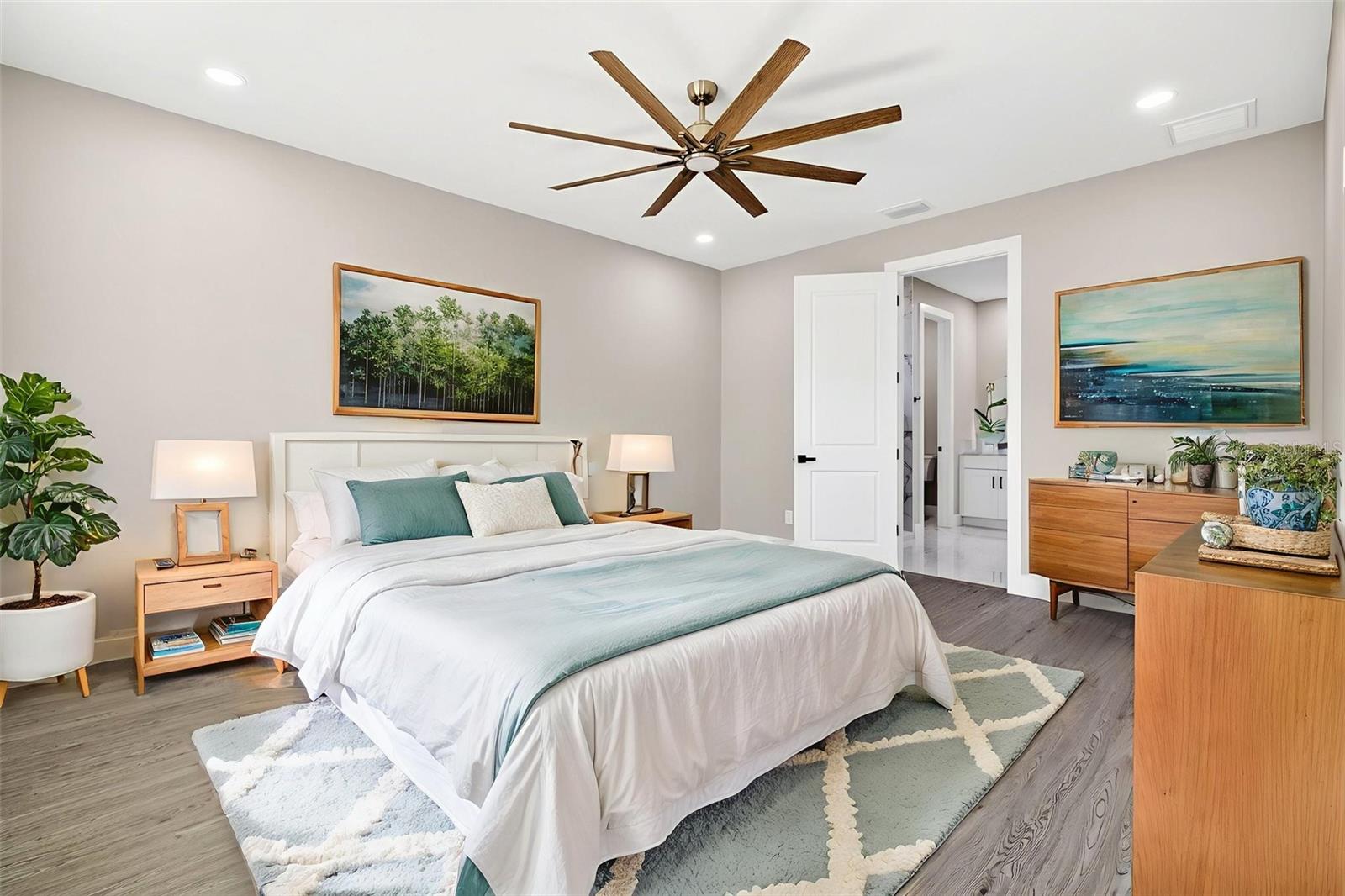 Image 44 of 71 For 284 Roosevelt Avenue