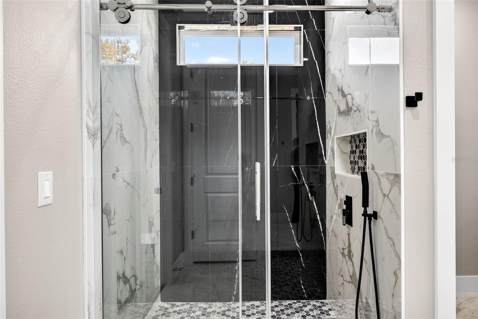 Image 49 of 71 For 284 Roosevelt Avenue