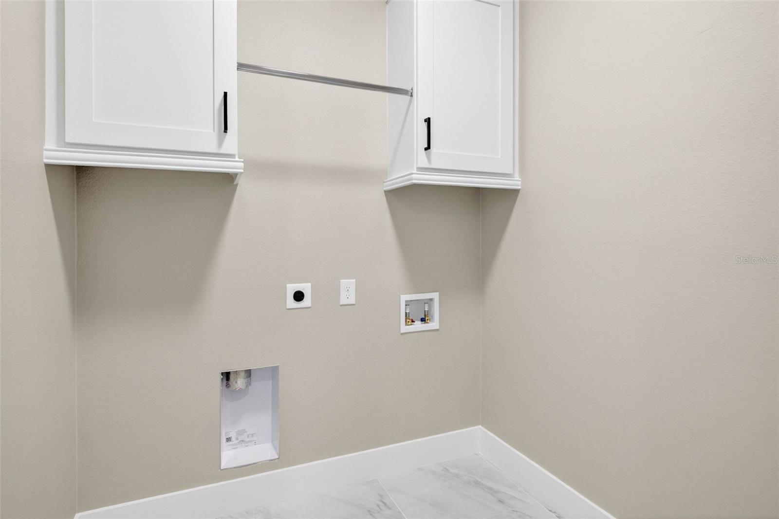 Image 51 of 71 For 284 Roosevelt Avenue