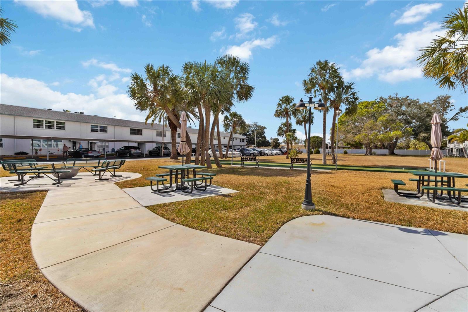 Image 24 of 46 For 5347 81st Lane 24