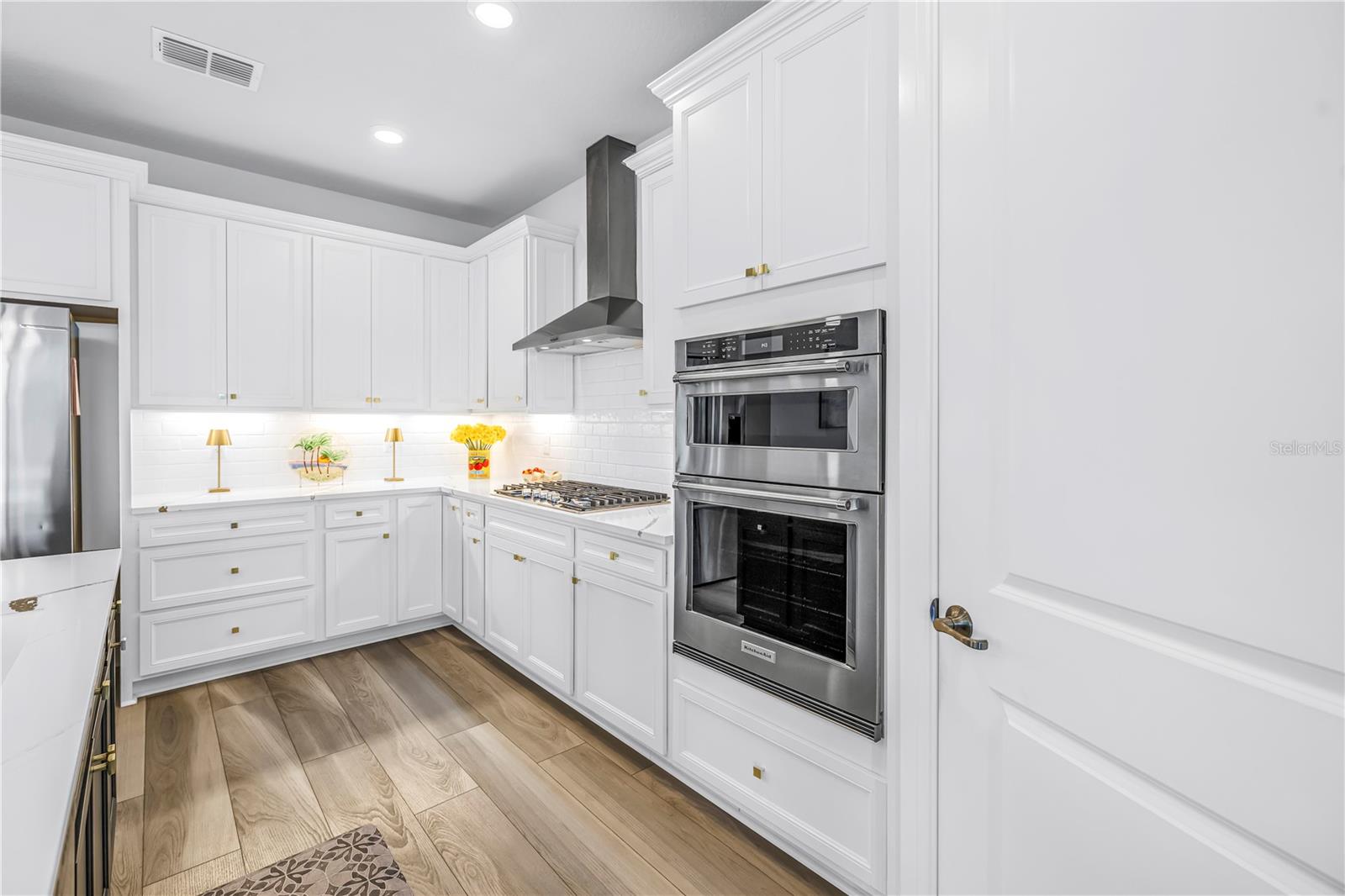 Image 10 of 40 For 8721 Ocean Tides Cove