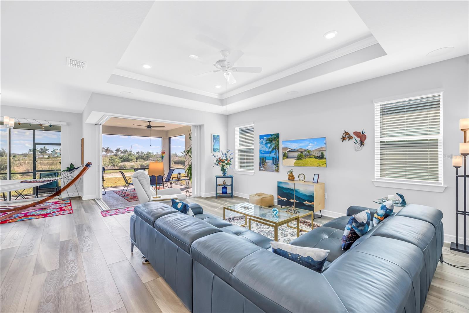 Image 14 of 40 For 8721 Ocean Tides Cove