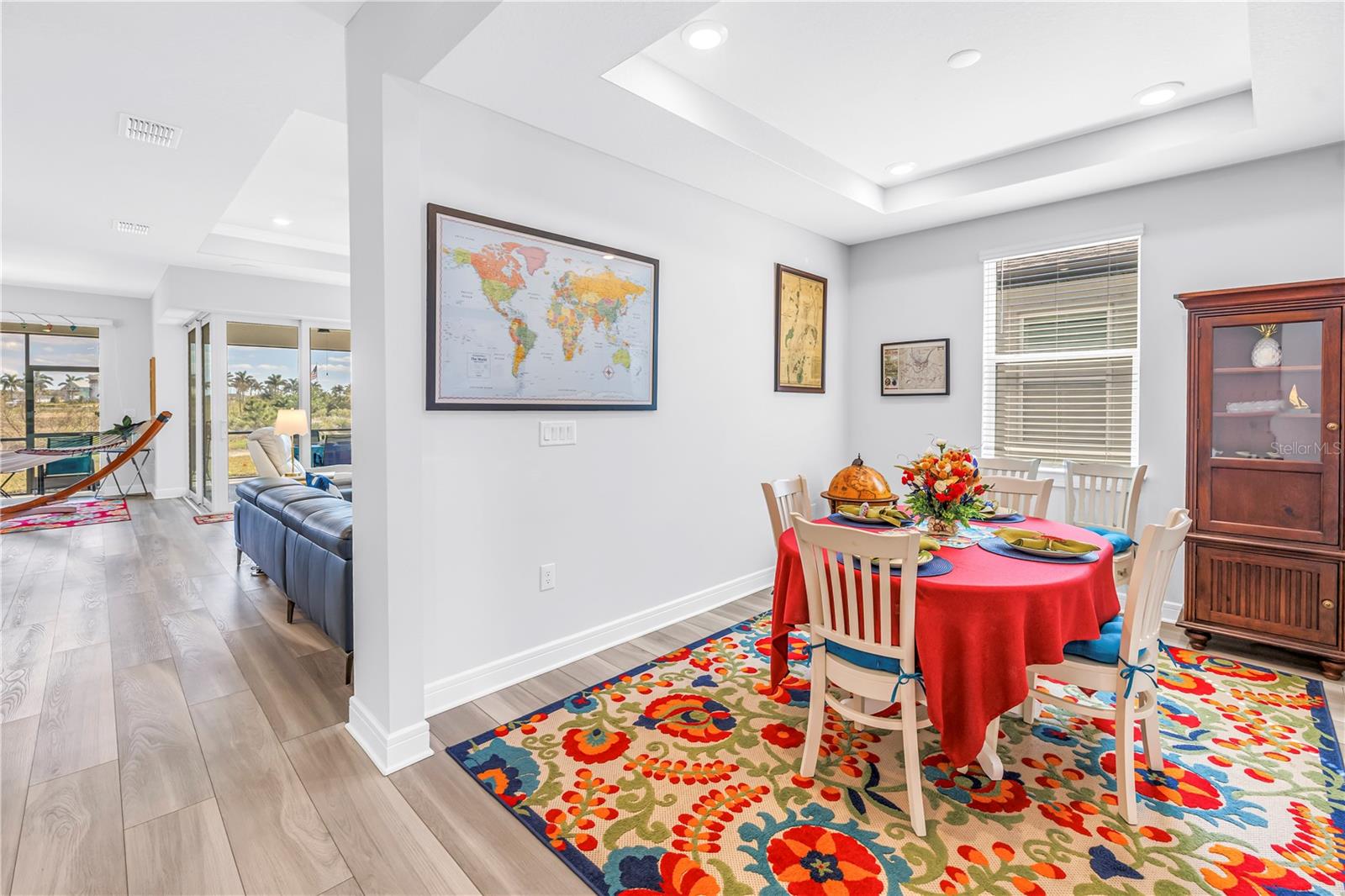 Image 28 of 40 For 8721 Ocean Tides Cove