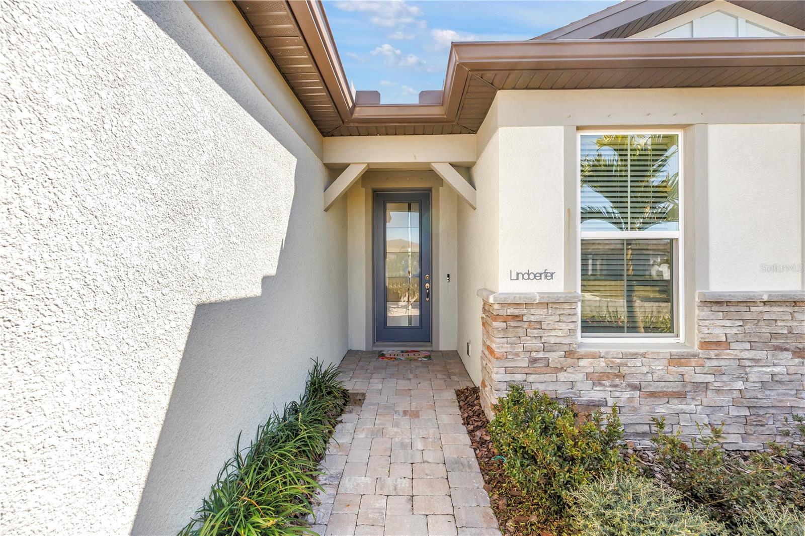 Image 3 of 40 For 8721 Ocean Tides Cove