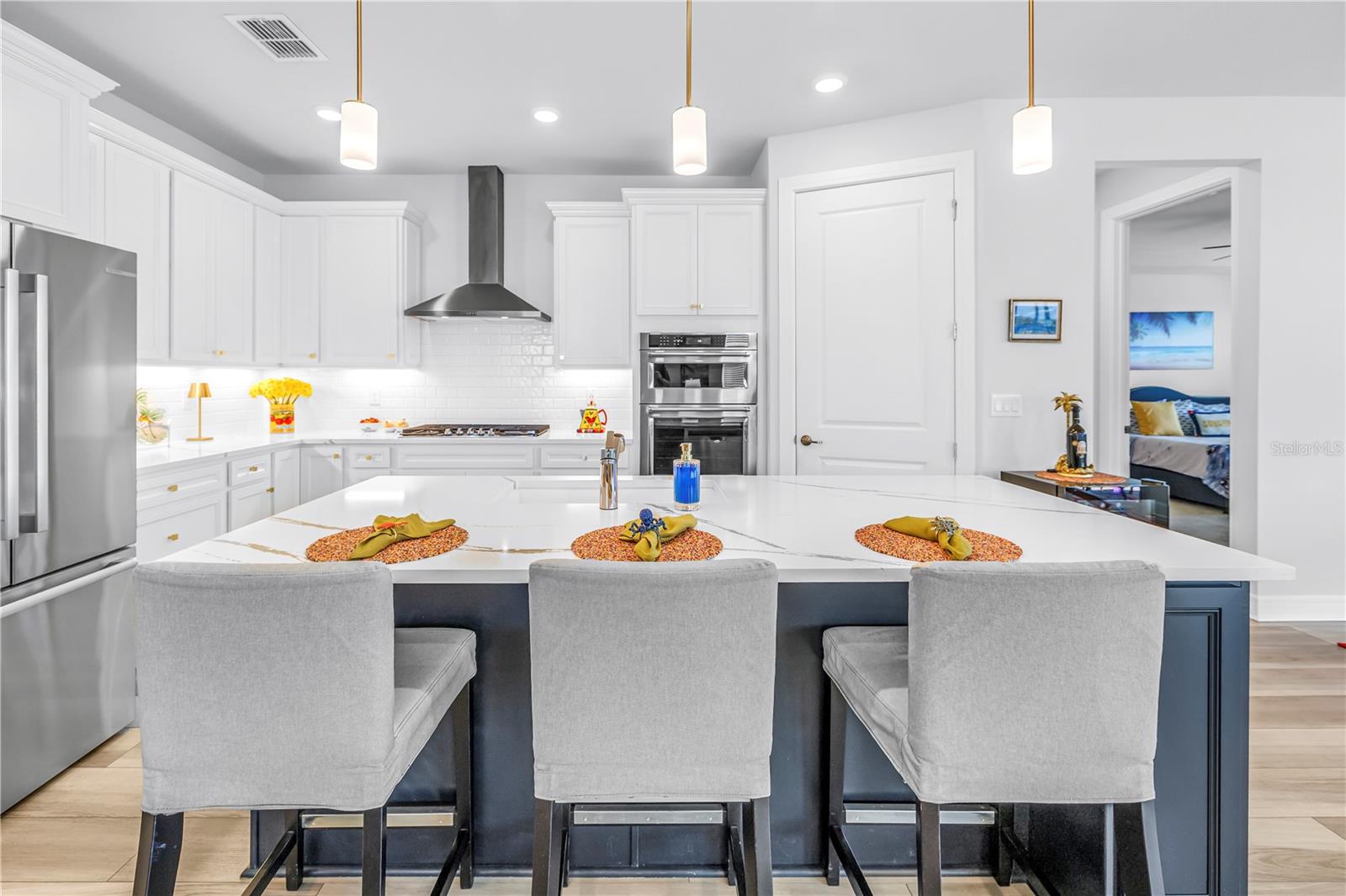 Image 6 of 40 For 8721 Ocean Tides Cove